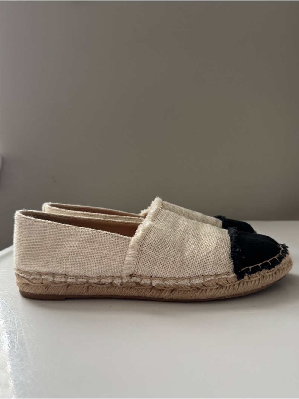 Sam Edelman Cream Canvas Espadrilles with Black Toe Cap - Picture 2 of 5